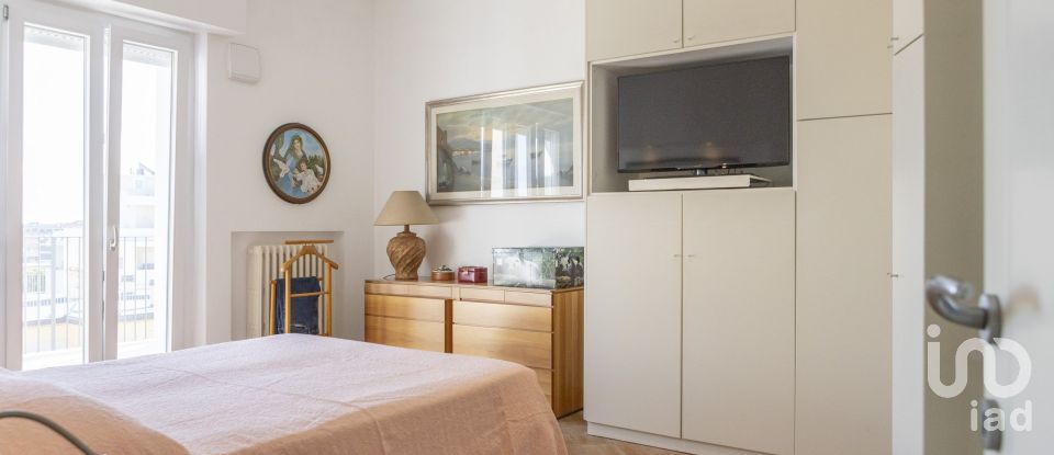 Loft 8 locali di 168 m² a Civitanova Marche (62012)