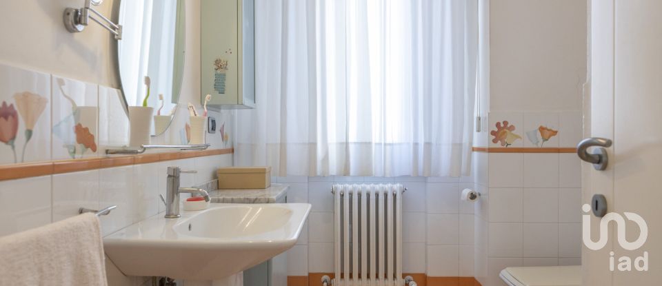 Loft 8 locali di 168 m² a Civitanova Marche (62012)