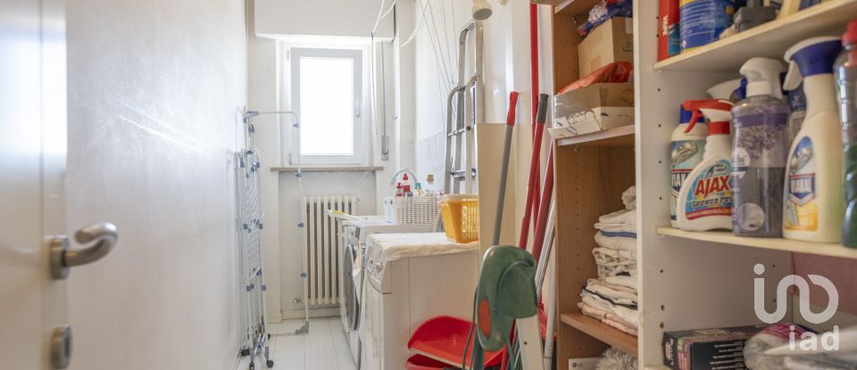 Loft 8 locali di 168 m² a Civitanova Marche (62012)