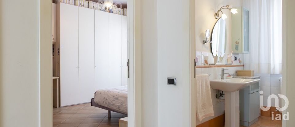 Loft 8 locali di 168 m² a Civitanova Marche (62012)