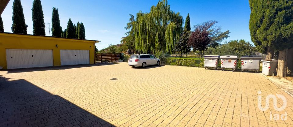 Three-room apartment of 120 m² in Bastia Umbra (06083)