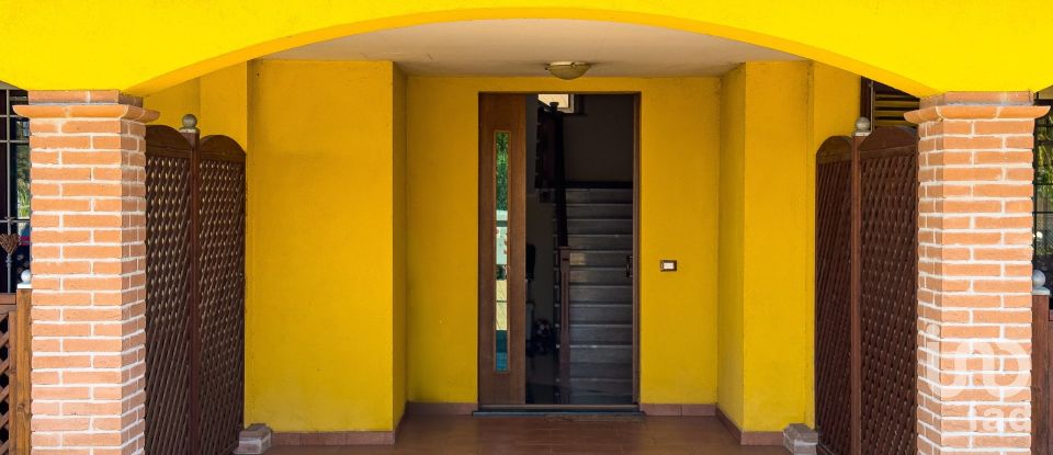 Three-room apartment of 120 m² in Bastia Umbra (06083)