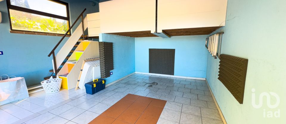 Three-room apartment of 120 m² in Bastia Umbra (06083)