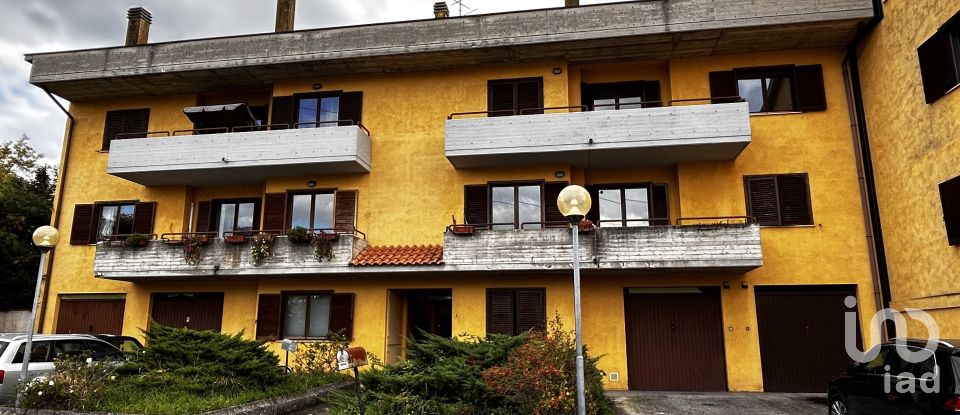 Four-room apartment of 230 m² in Fabriano (60044)