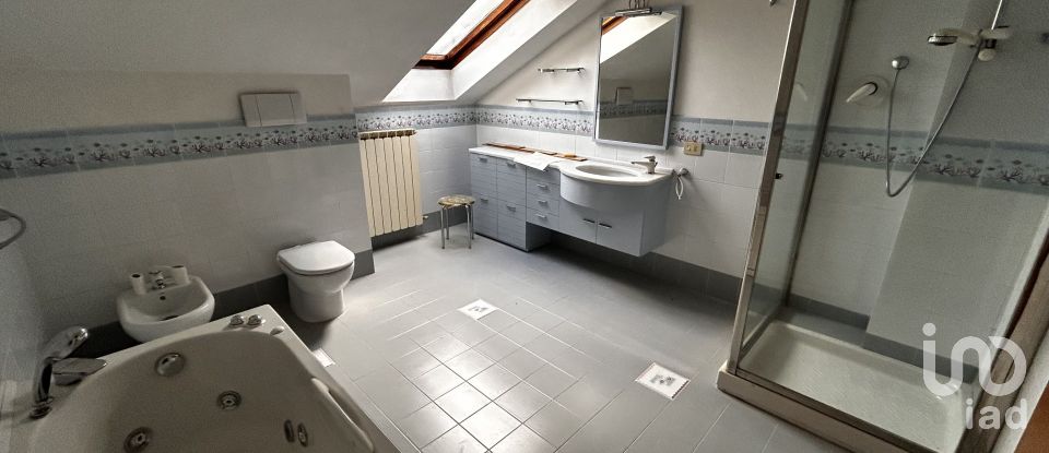 Four-room apartment of 230 m² in Fabriano (60044)