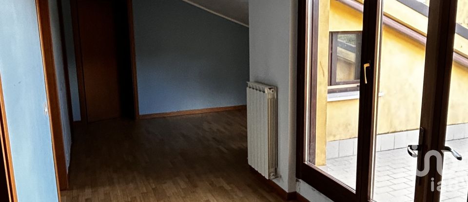 Four-room apartment of 230 m² in Fabriano (60044)