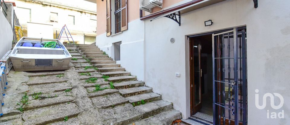 One-room apartment of 89 m² in Turate (22078)