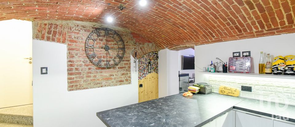 One-room apartment of 89 m² in Turate (22078)