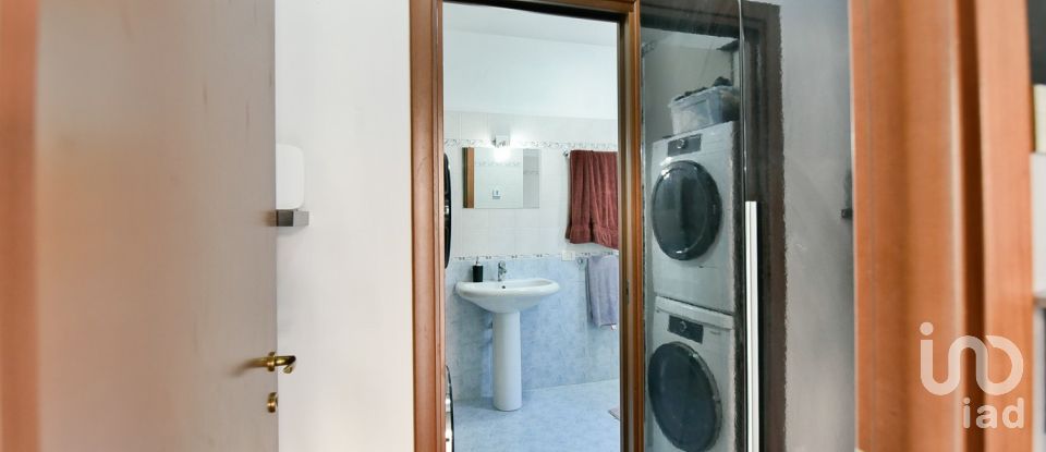 One-room apartment of 89 m² in Turate (22078)