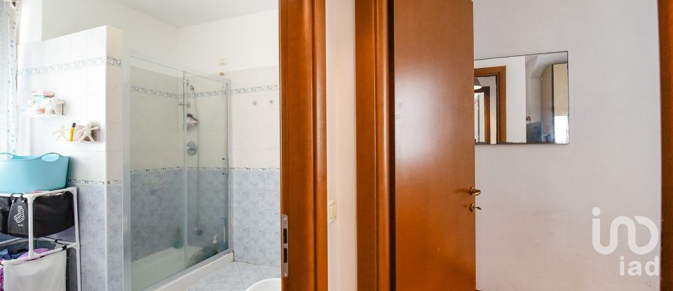 Appartamento 0 locali di 95 m² a Turate (22078)