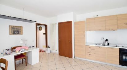 Appartamento 0 locali di 95 m² a Turate (22078)