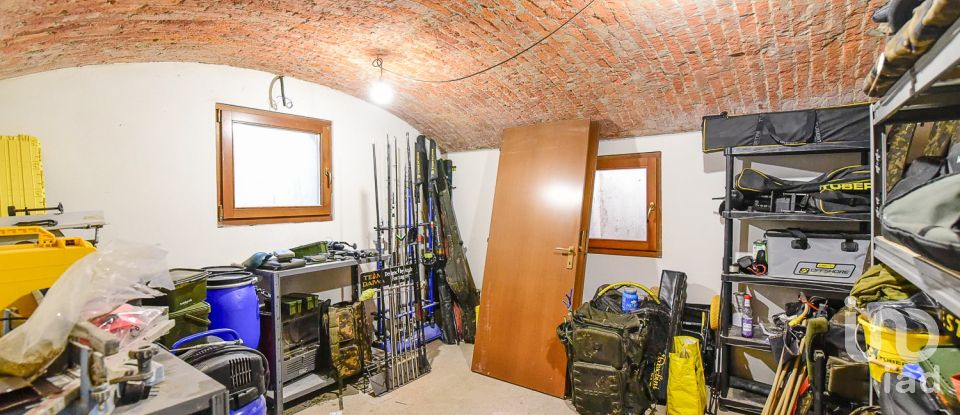 Appartamento 0 locali di 95 m² a Turate (22078)