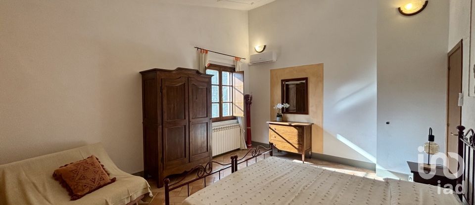 Farm 9 rooms of 239 m² in Volterra (56048)
