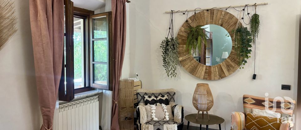 Farm 9 rooms of 239 m² in Volterra (56048)