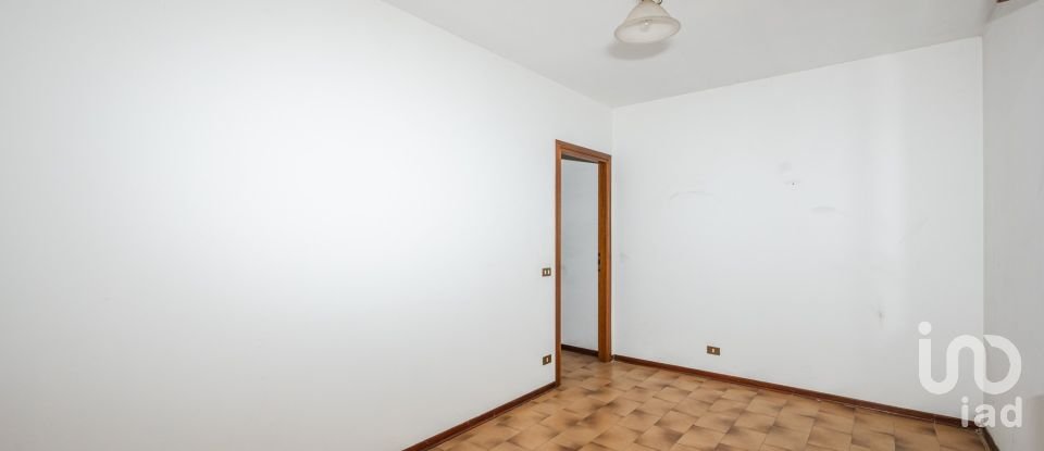 Three-room apartment of 107 m² in Finale Emilia (41034)