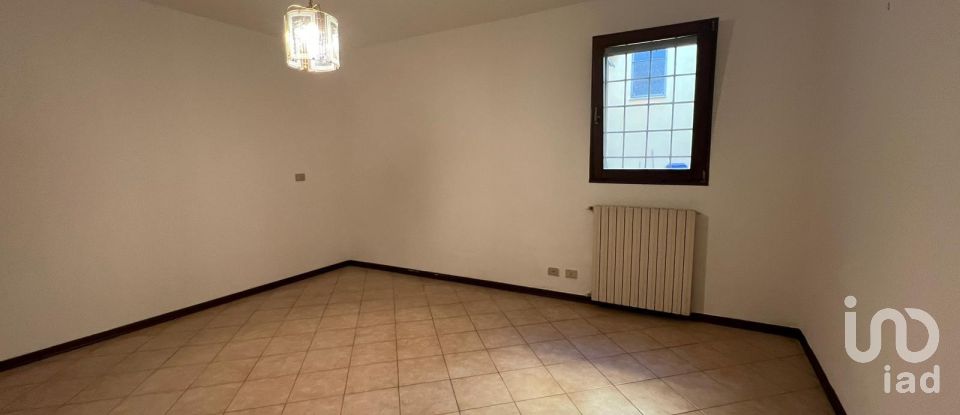 Two-room apartment of 47 m² in Finale Emilia (41035)