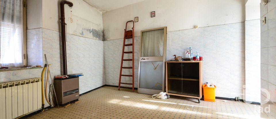 Casa indipendente / Villa 5 locali di 90 m² in Cairo Montenotte (17014)