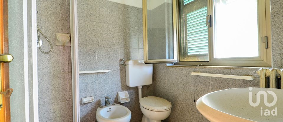 Casa indipendente / Villa 5 locali di 90 m² in Cairo Montenotte (17014)