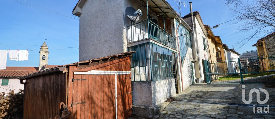 Casa indipendente / Villa 5 locali di 90 m² in Cairo Montenotte (17014)