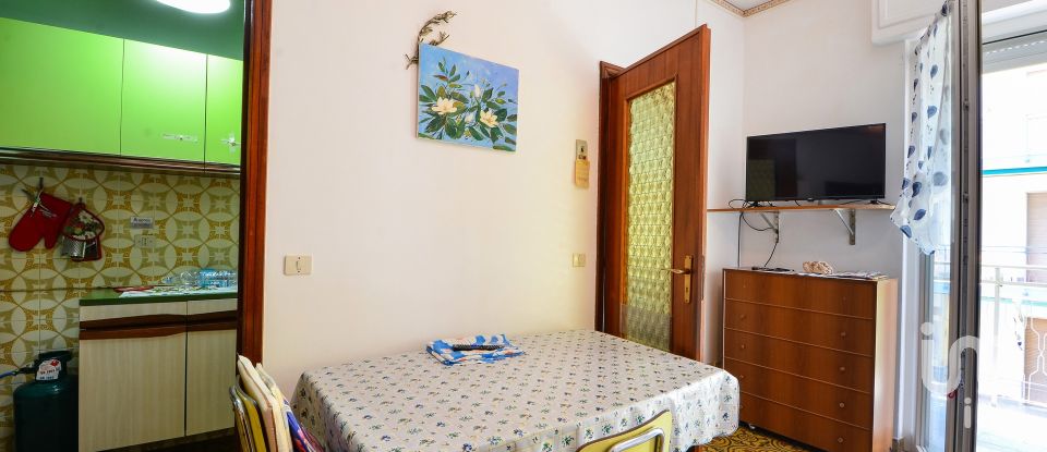 Two-room apartment of 27 m² in Borghetto Santo Spirito (17052)