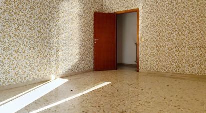 Appartamento 5 locali di 103 m² a San Benedetto del Tronto (63074)