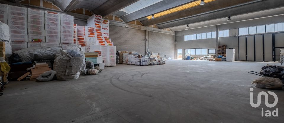 Capannone di 600 m² in Guidizzolo (46040)