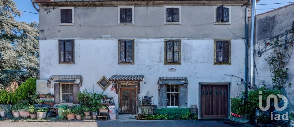 Villa Bifamiliare 10 locali di 355 m² in Zevio (37059)