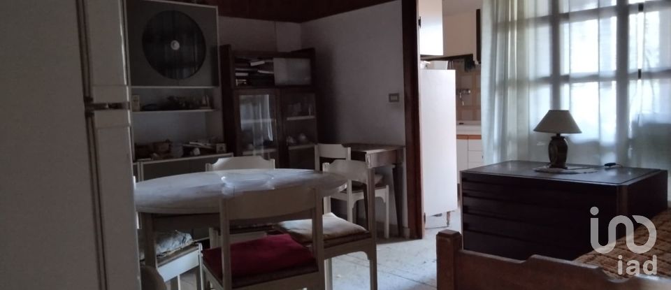 Casa indipendente / Villa 10 locali di 172 m² in Monterado (60010)