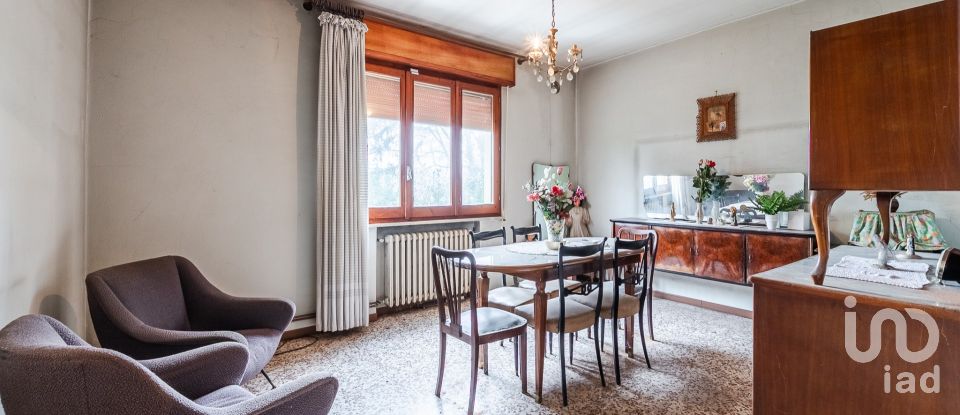 Casa indipendente 8 locali di 200 m² in Concordia sulla Secchia (41033)