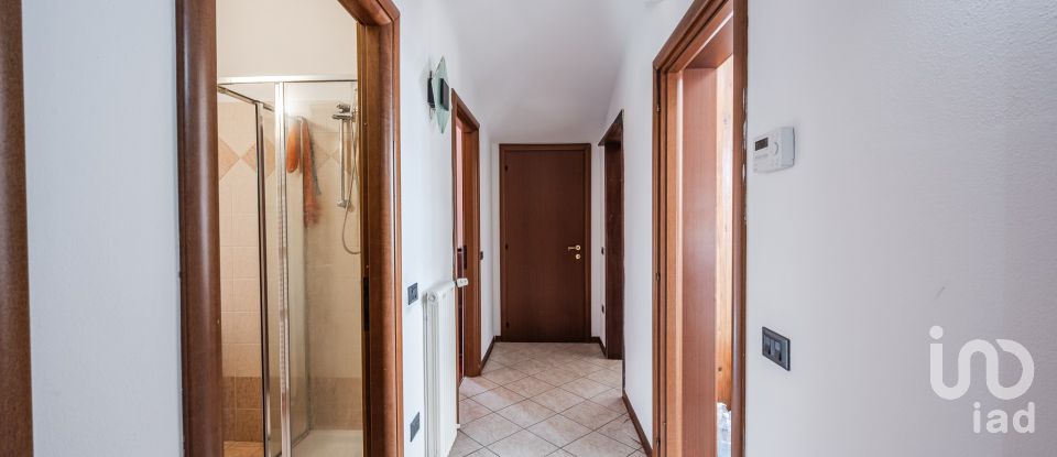 Four-room apartment of 87 m² in Moglia (46024)