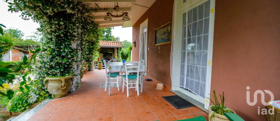 House 6 rooms of 200 m² in Montanaro (10017)