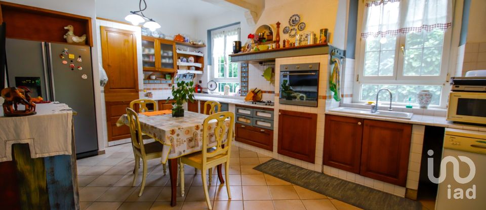 House 6 rooms of 200 m² in Montanaro (10017)