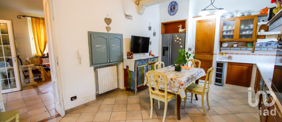 House 6 rooms of 200 m² in Montanaro (10017)