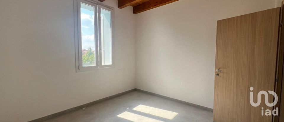 Three-room apartment of 80 m² in Finale Emilia (41035)