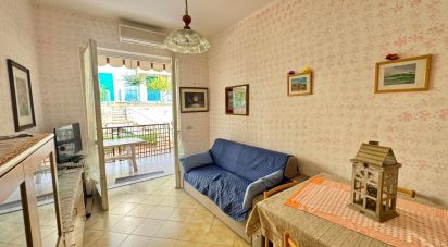 Bilocale di 50 m² a Ceriale (17023)