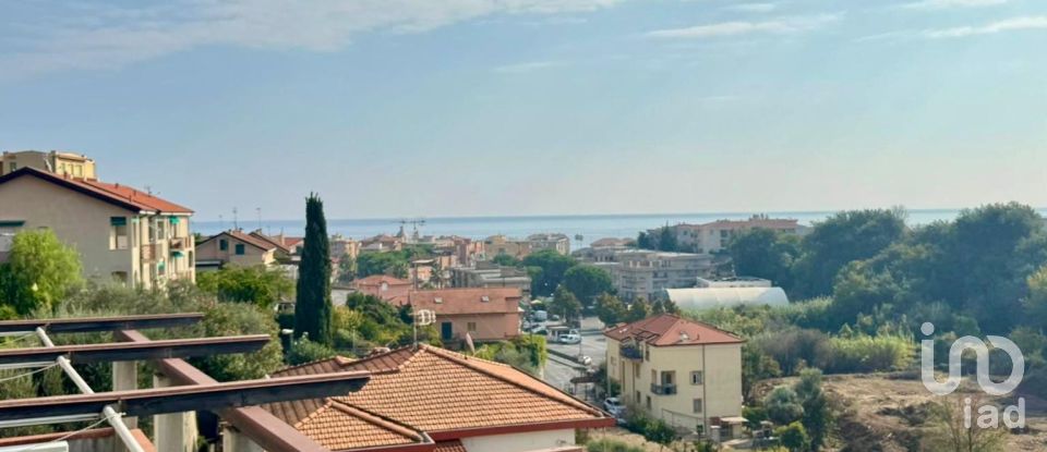 Bilocale di 50 m² a Ceriale (17023)