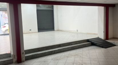 Shop / premises commercial of 110 m² in Napoli (80141)