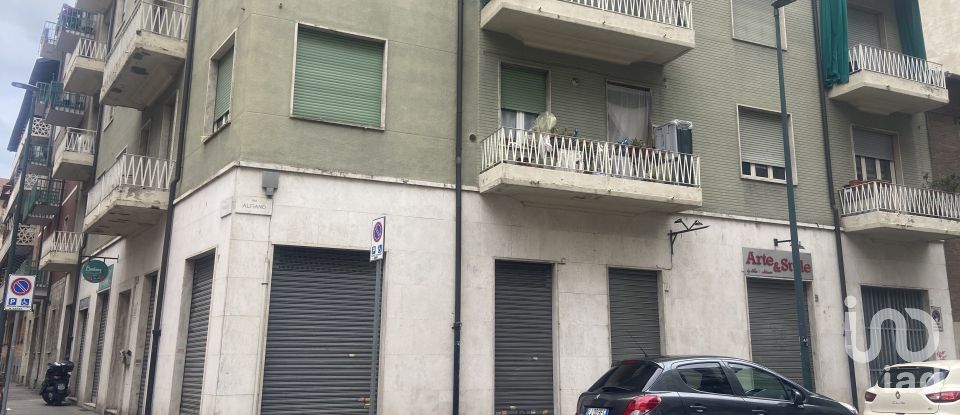 Quadrilocale di 73 m² a Torino (10136)