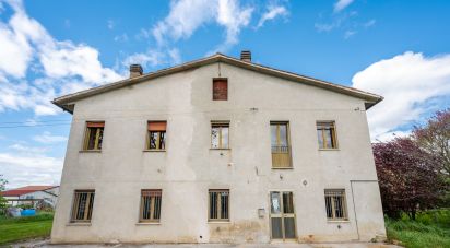 Casa indipendente 5 locali di 200 m² in San Felice sul Panaro (41038)