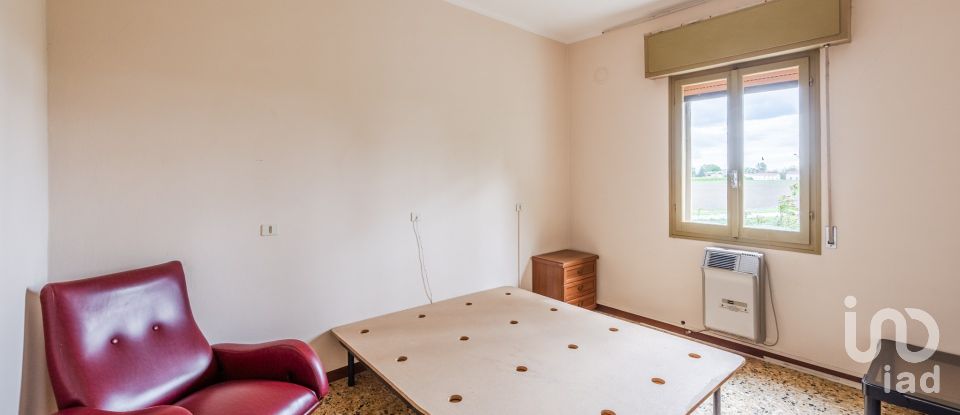 Townhouse 5 rooms of 200 m² in San Felice sul Panaro (41038)