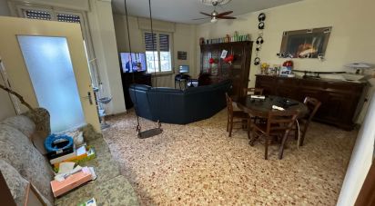 Quadrilocale di 140 m² a Mirandola (41037)