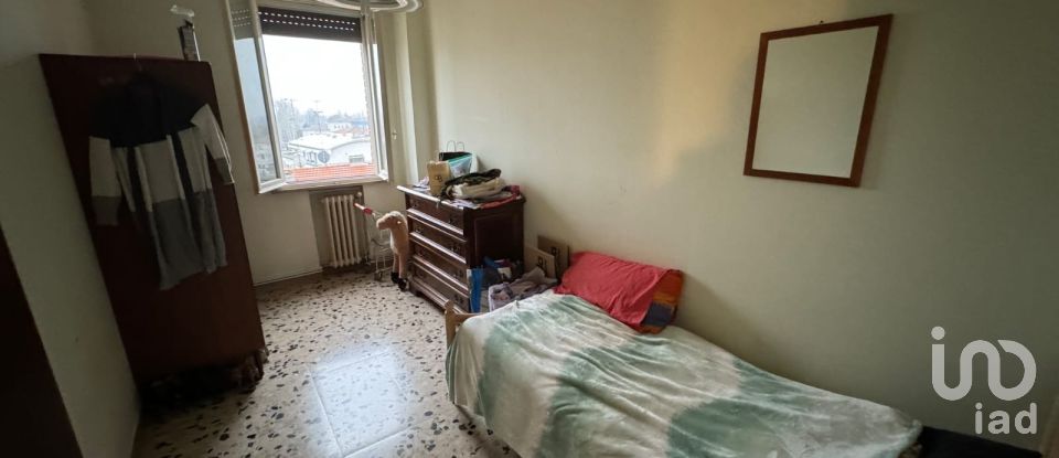 Four-room apartment of 140 m² in Mirandola (41037)