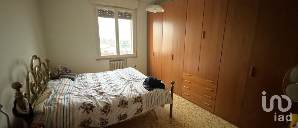 Four-room apartment of 140 m² in Mirandola (41037)