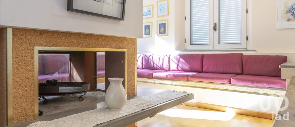 House 7 rooms of 320 m² in Cingoli (62011)