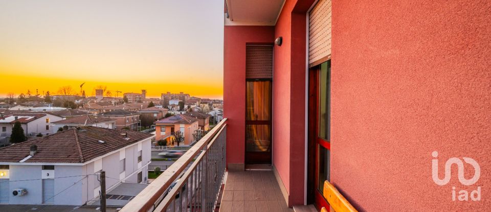 Four-room apartment of 110 m² in Concordia sulla Secchia (41033)