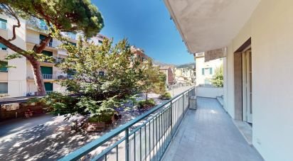 Appartamento 8 locali di 127 m² a Arenzano (16011)