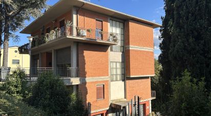 Trilocale di 75 m² a Montefalco (06036)