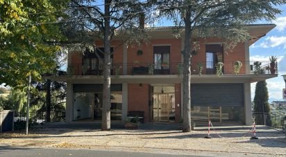 Trilocale di 75 m² a Montefalco (06036)