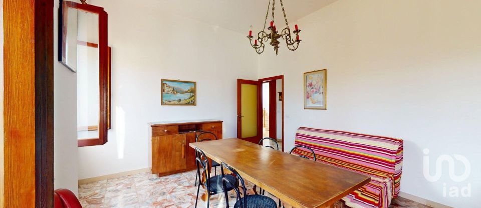 Trilocale di 75 m² a Montefalco (06036)