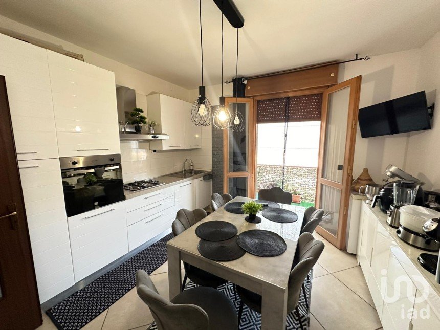 Quadrilocale di 130 m² a San Felice sul Panaro (41038)